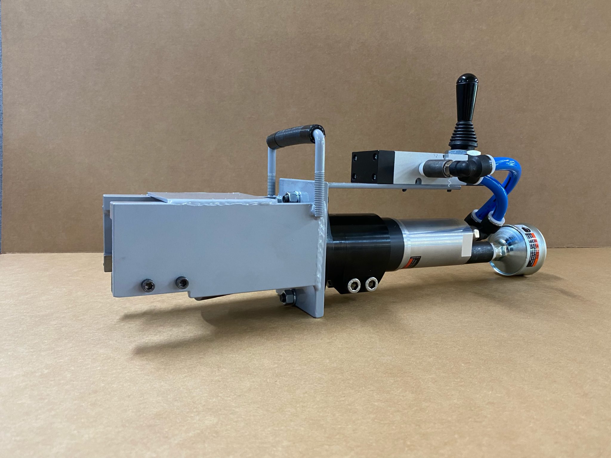 hydraulic/pneumatic glue spreader machine